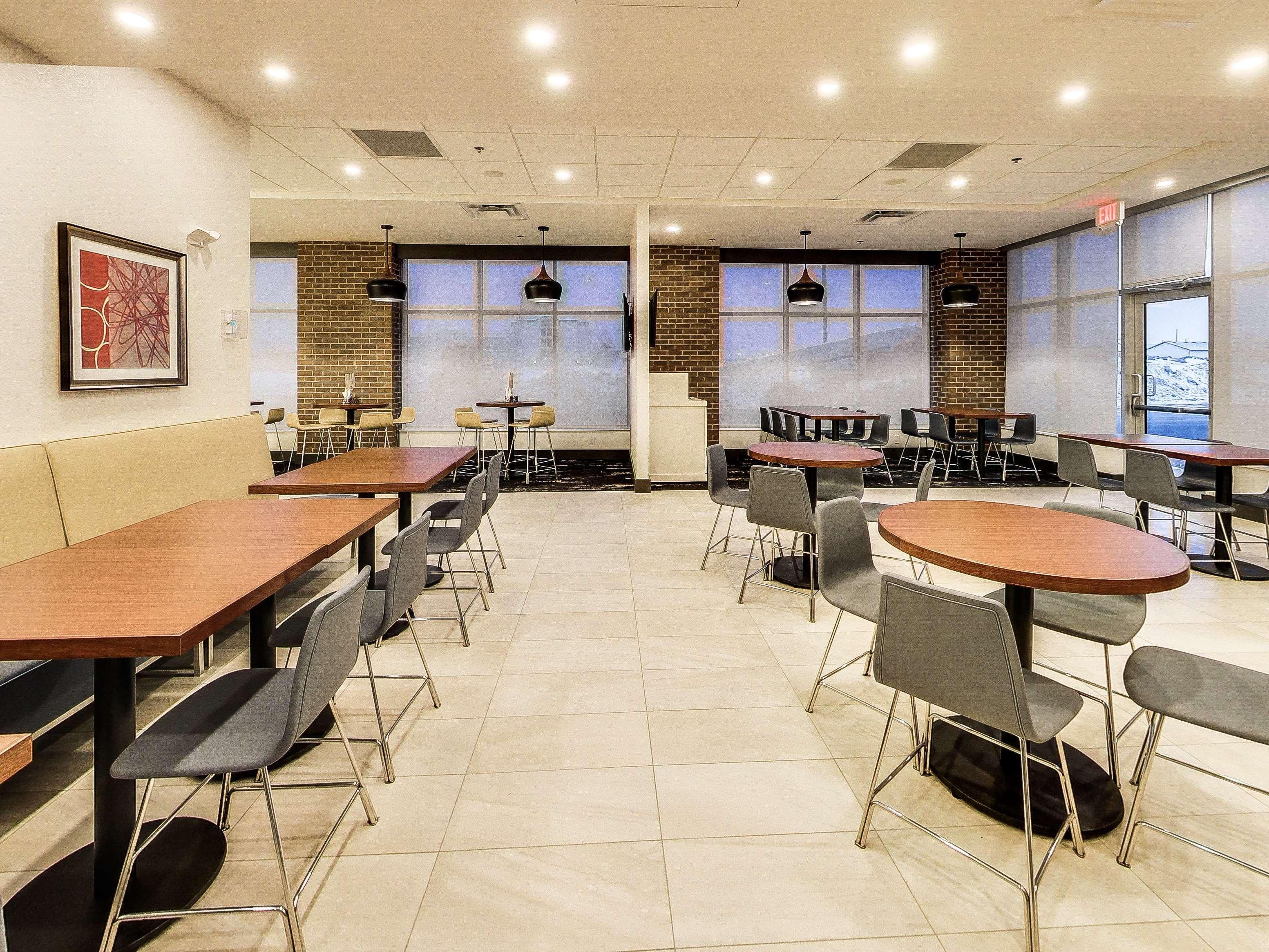 Hyatt Place Edmonton West Exteriér fotografie